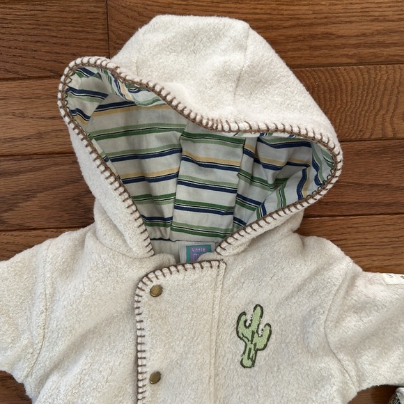 ❄️ LITTLE ME Snowsuit with mittens hood offwhite baby size 3 months LIKE NEW - Picture 3 of 14